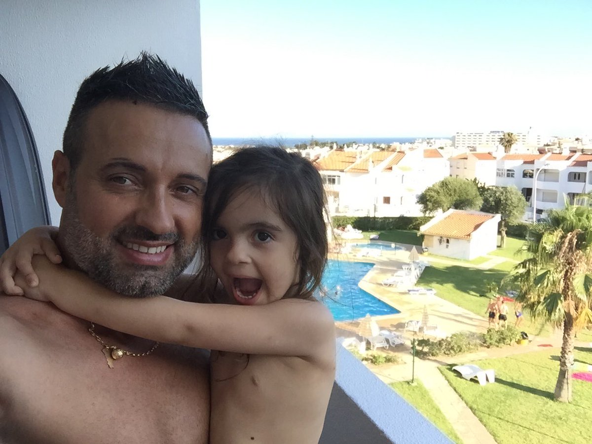 sdiasmartins's tweet photo. #Vacancesenfamille #Silchoro #Albufeira https://t.co/5Rf2V9wKjr