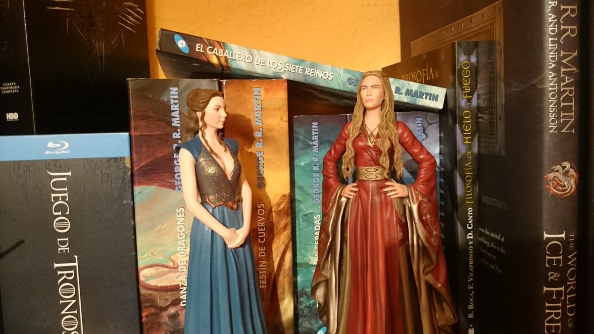 Margaery acaba de llegar a casa y ya hay unas cuantas "hermanas" de por medio.
