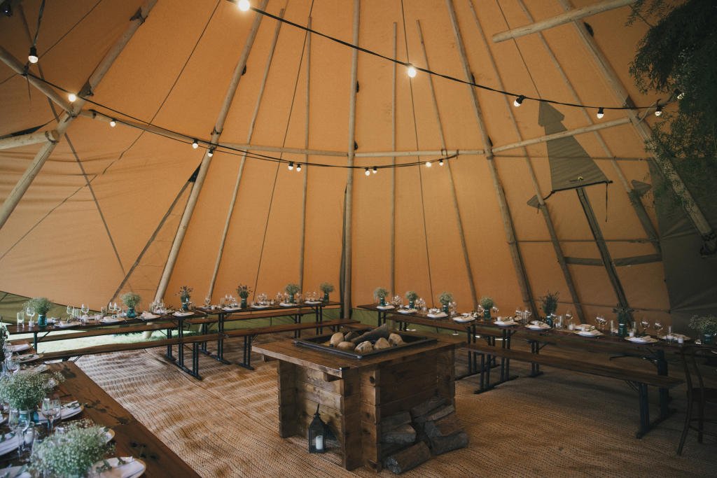 IdealBride's tweet photo. Planning an outdoor wedding? Take a look at @GoldCoastTipis! https://t.co/98sq8vyrhK