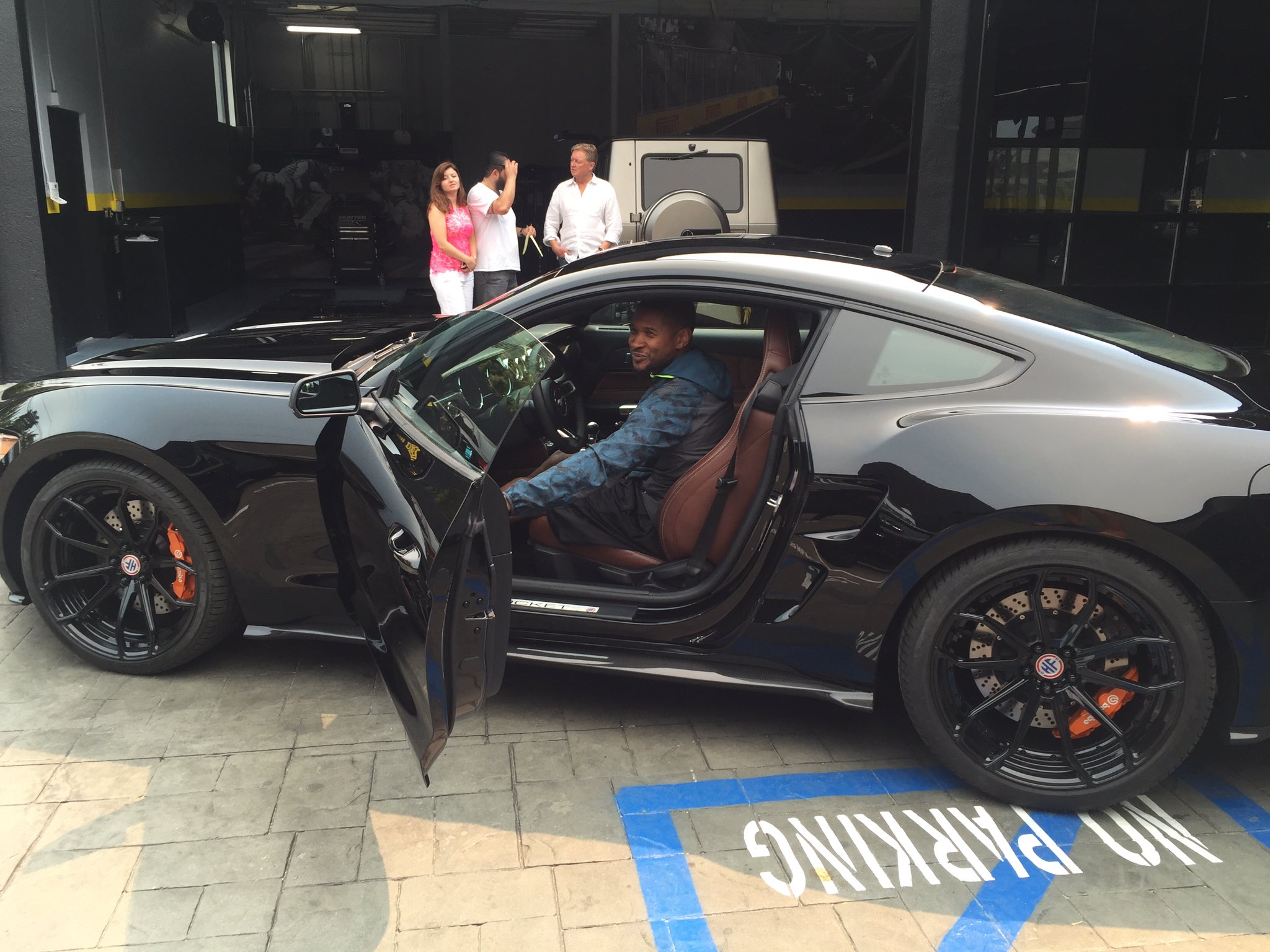 Galpin Auto Sports on Twitter: "@Usher took the #GalpinRocket for a ride!  https://t.co/URUDQqPoke" / Twitter