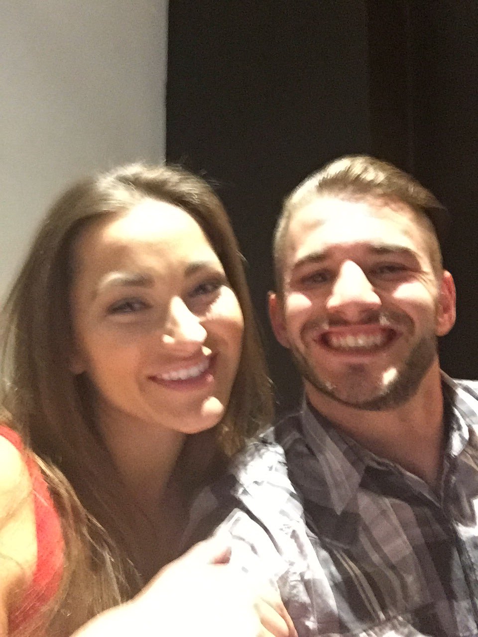 Nathan Bronson on X: This is my wife today shes cheating on me because  apparently Im on my phone to much lol t.colu5XFa08y5  X