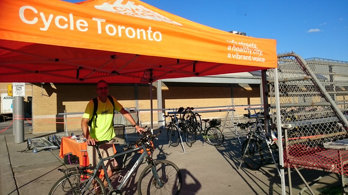 CycleToronto's tweet photo. Another happy @BikeValet customer here to see the @TorontoArgos!  Game's beginning but not 2 late to park your bike! https://t.co/a3ZsUHHzX0