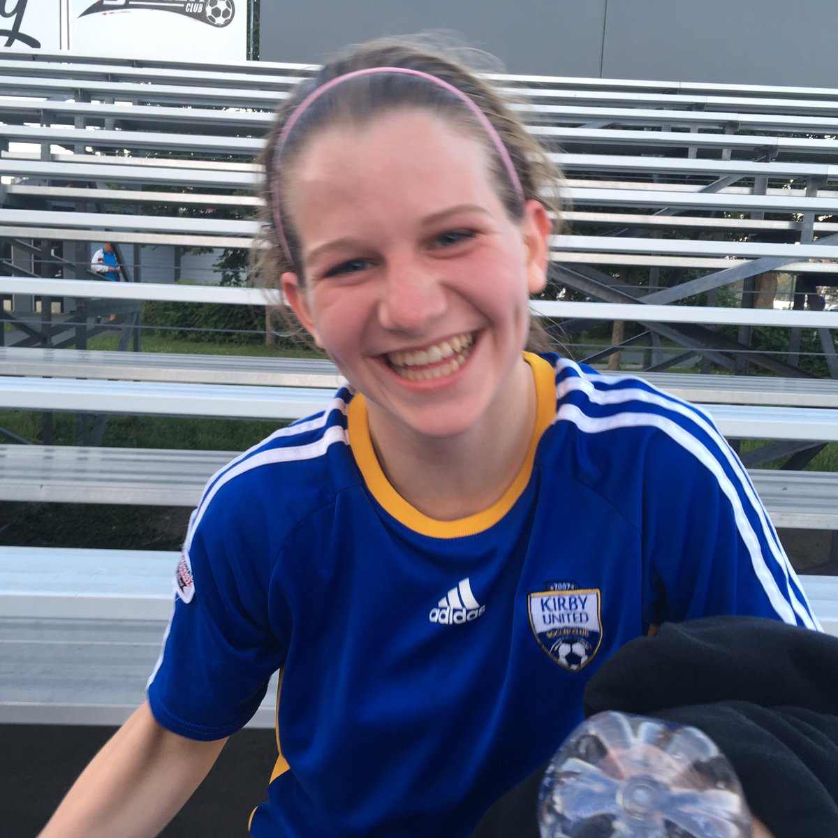 Congrats to <a href="/beth_rh9/">beth hynes</a> on her first goal with the senior squad. Beauty snipe too! #united