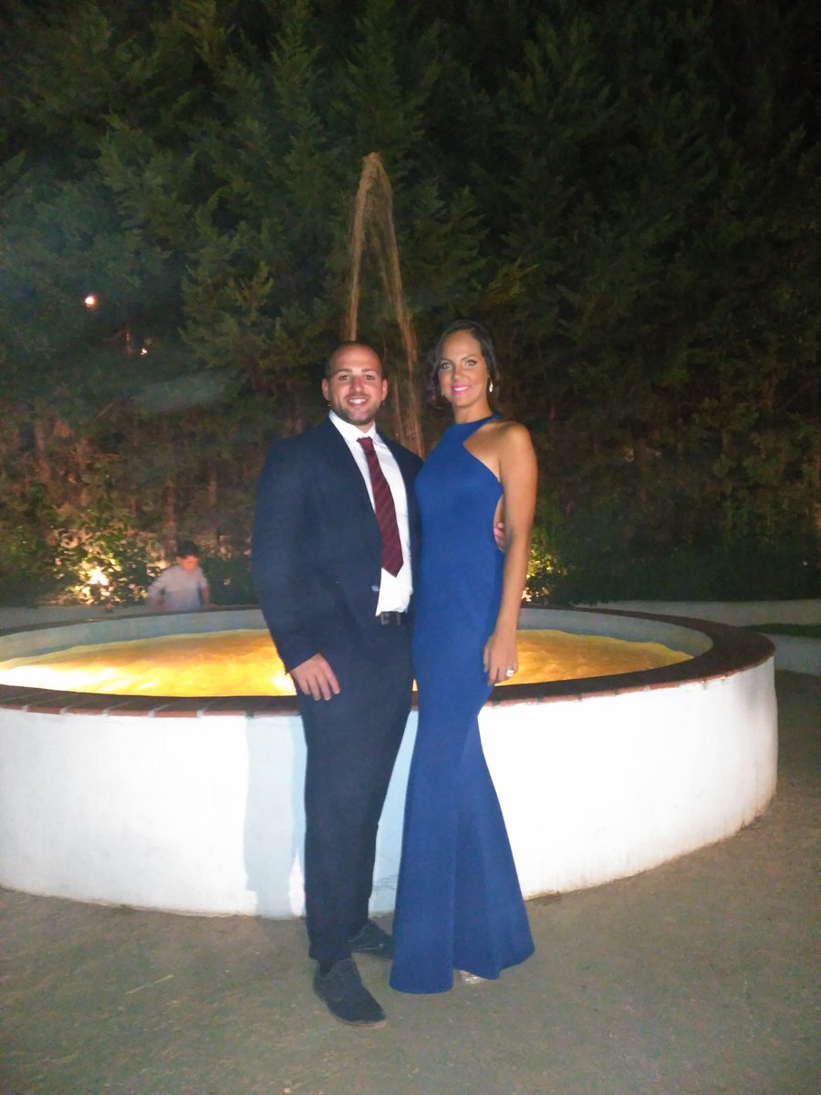 NazaretLamarca's tweet photo. A tu lado todo sabe mejor 😍😍❤❤ te quiero mi vida 💛 @toni20121 https://t.co/7BJ6jXVOuM