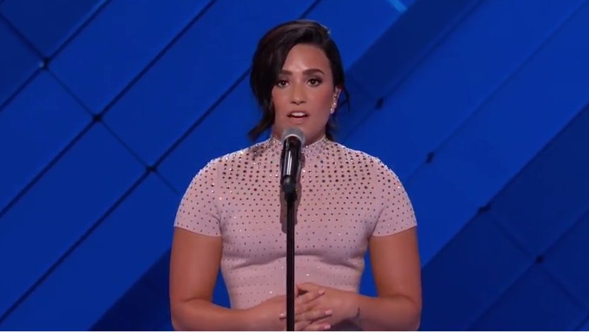 BuzzFeedNews's tweet photo. .@ddlovato takes the stage to address mental illness: "This is not about politics, it's the right thing to do" https://t.co/zzZ6uMDDXc