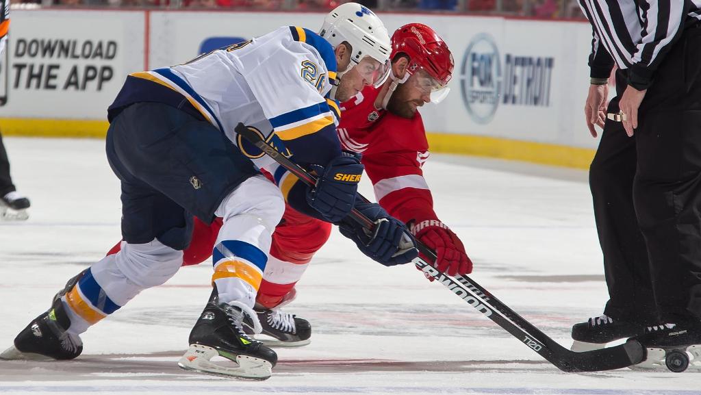 NHL, <a href="/FOXSports/">FOX Sports</a> agree to live-streaming deal. s.nhl.com/6014BIhpi