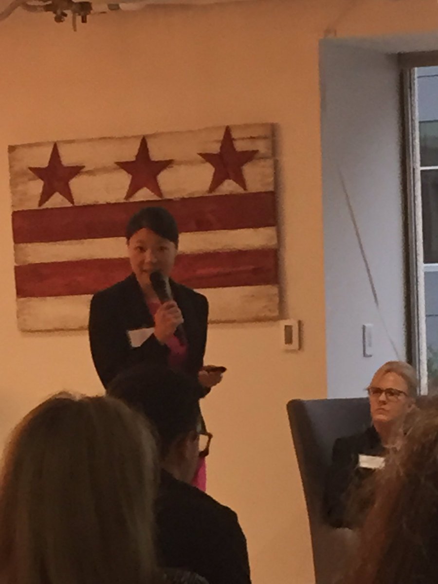 Elegant_Entre's tweet photo. Way to go @ClickMedix outstanding idea, implementation, market, & pitch @VinettaProject #vinettaprojectdc https://t.co/7MFmshRGCS