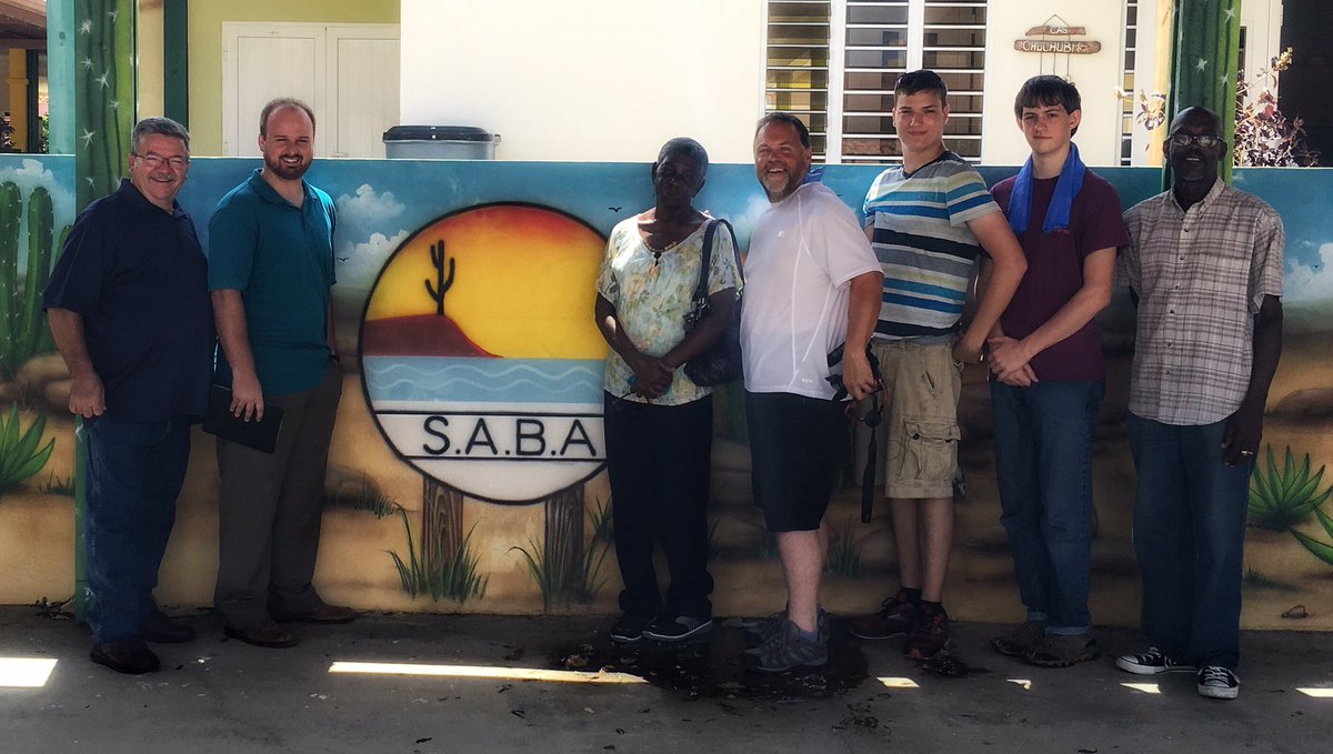 ArubaMissions's tweet photo. Some of us went to the Senior Center today while others were conducting VBS https://t.co/M9TkMYkXC4