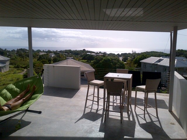 MattStephen62's tweet photo. Been a bit quite on the tweet front. Sunning ourselves in Barbados... #coldbeerplease https://t.co/p5EFK47WA2