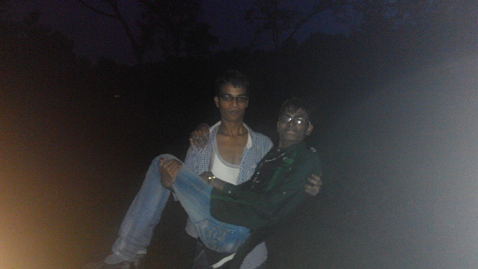 SrejaulhHoque's tweet photo. #রাতের_তারা... দেখতে জতটা ভালো... ততটাই মনোরম... #AddaTime with #Friends https://t.co/5zgRGix1BW