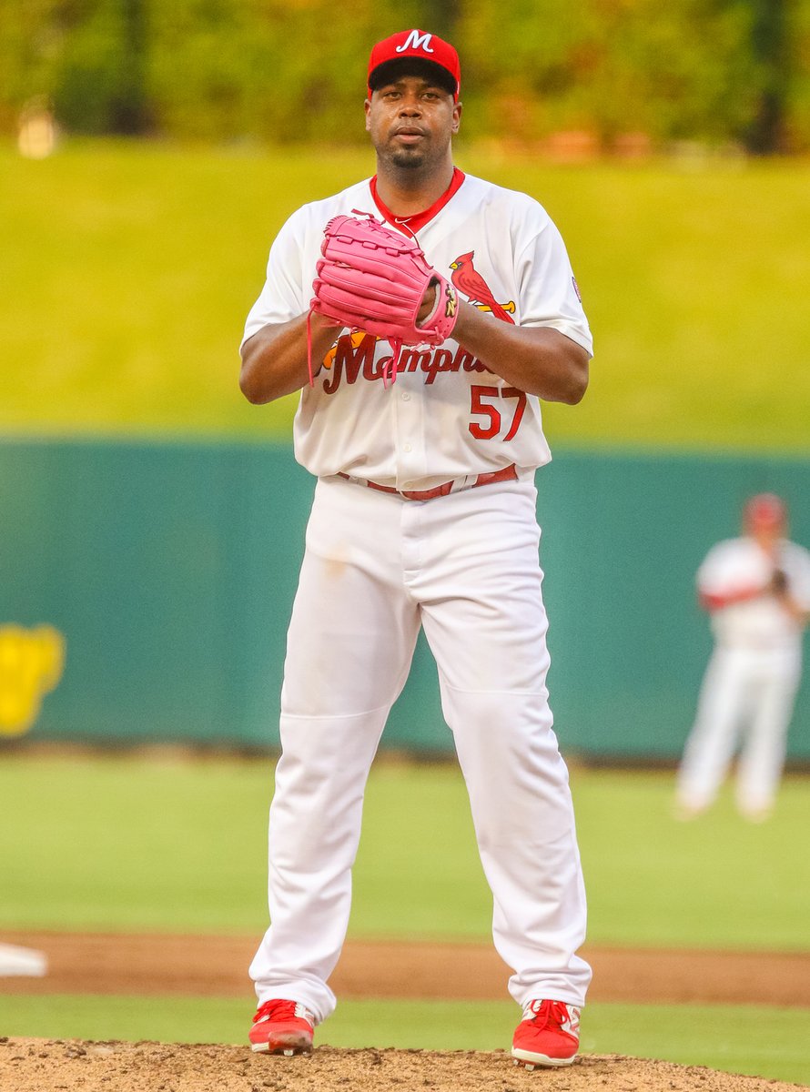 SamSpanglerHI's tweet photo. Waipahu's Williams to join Wong, Garcia with Cardinals https://t.co/QtkuRxdaR3 via @KHONnews https://t.co/zM2Mjo2mGJ