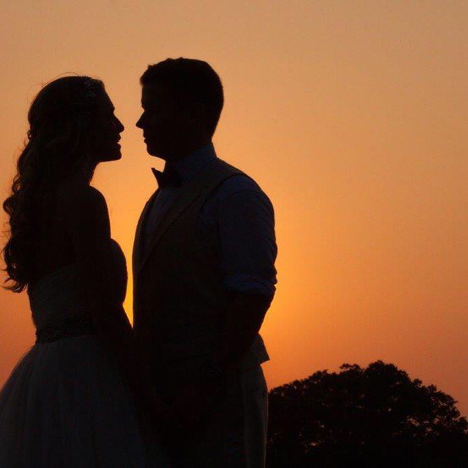 CompleteWayne's tweet image. And that's a wrap folks! Another gorgeous(but hot) weekend in the lowcountry!

#julywedding #summerwedding #thatsaw…