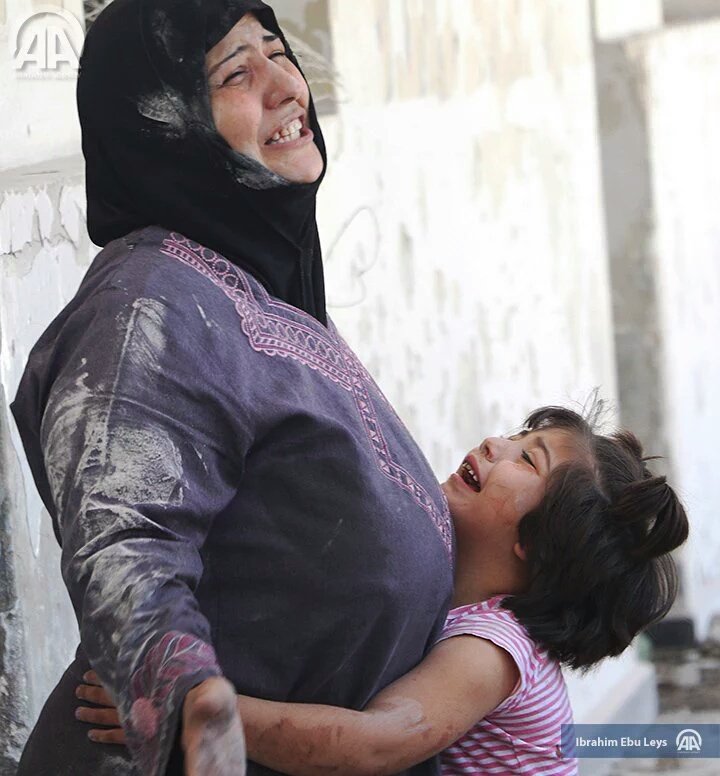 Marodriguez1971's tweet image. La puta guerra en Siria.
300.000 muertos
8 millones de desplazados
5 millones de refugiados
Ración diaria. Hoy.