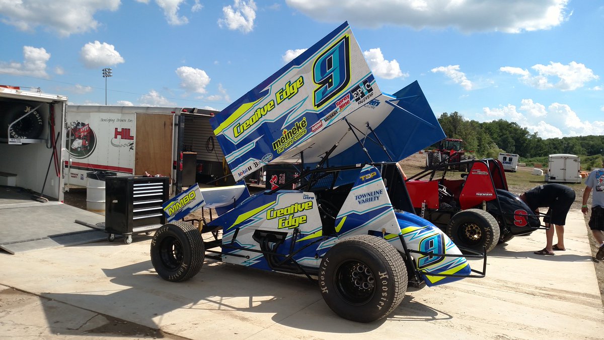 mikevleone's tweet photo. .@stevelyons_9 sharp #9 360 Sprint @OhswekenSpdway https://t.co/dyAitYoA1d