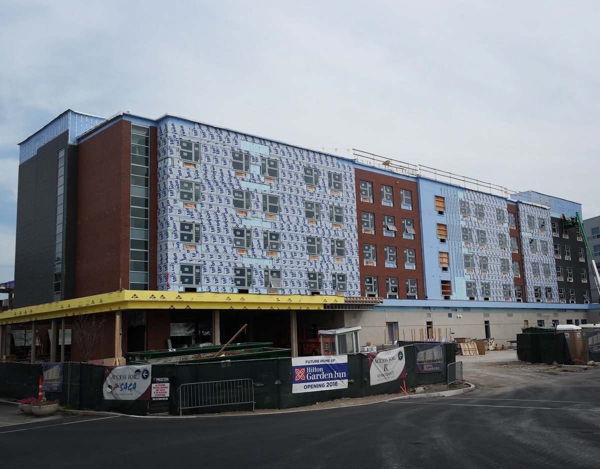 PatriotPlace's tweet photo. The heat โ๏ธ won't stop the construction of the new @HiltonGardenInn! #OpeningFall2016 #ConstructionUpdate #HeatWave https://t.co/KBqgP8kfR7