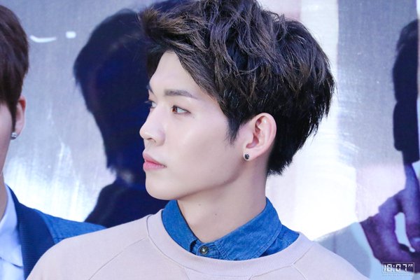 leaderarchive's tweet photo. cr. 10시7분 🌸

#KUHN #UP10TION #업텐션 #쿤 #노수일 https://t.co/O96OlZgmrZ