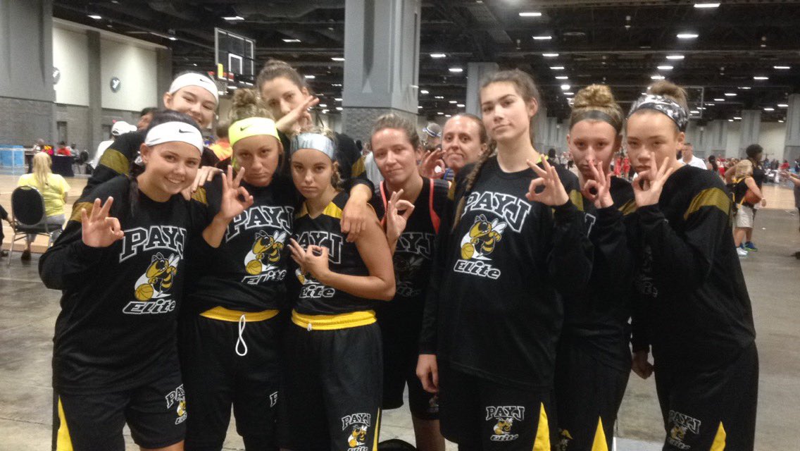 TheOnlyRia's tweet photo. #PAYJ finish what u started! USJN FINALS 6pm @Mee_yahh #PAYJProud https://t.co/bggYeBSyax
