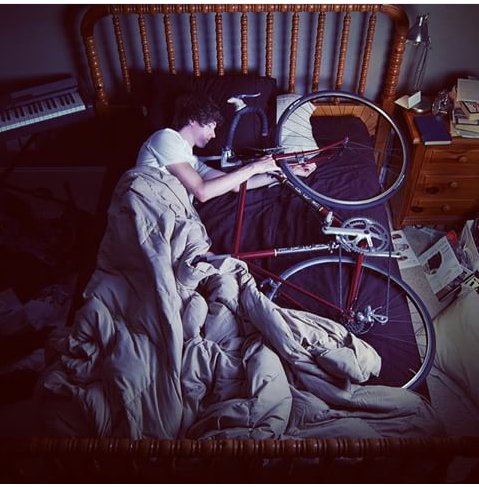 donkisotcycling's tweet photo. #goodtonight #biketo #bikesleep #NightDrive #nightride #cycling https://t.co/M0iWAfVw83