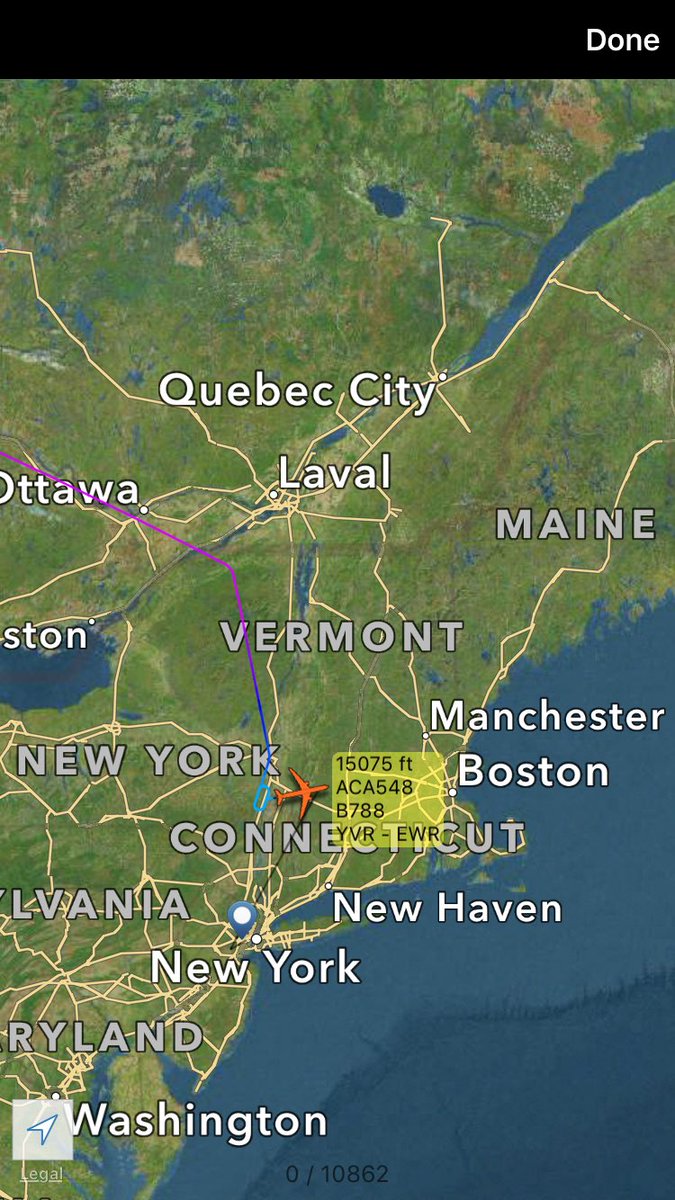 TomPodolec's tweet photo. DIVERSION @AirCanada #AC548 from Vancouver to Newark diverting to Boston. Poor weather. Lots of flights holding. https://t.co/hk1qwIruNv