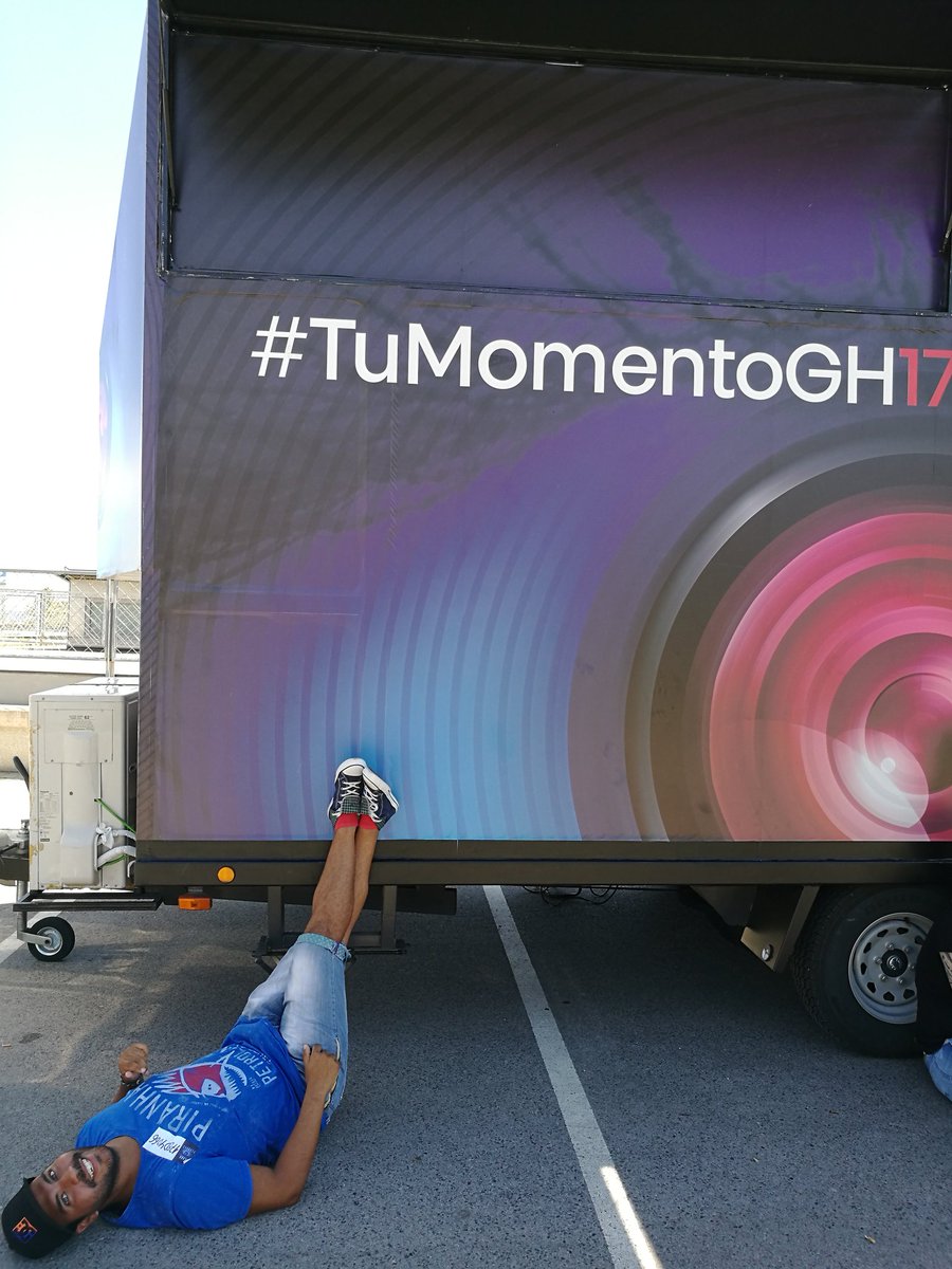 Armichesame's tweet photo. #CaravanaGH #TuMomentoGH17 https://t.co/qk4ZtwogZ5