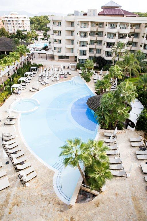 proturbiomar's tweet image. #Adultspool #5stars #luxurytravel #cincoestrellas #FelizLunes proturhotels.com