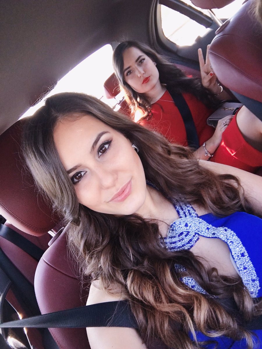 nikaallison's tweet photo. Hello https://t.co/VgpmMQ3E69