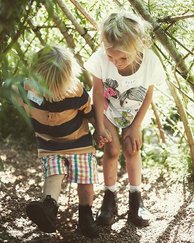 BlundstoneUS's tweet photo. Enjoy the little things. 
#blundstone #bugs 

📷: @ReximusPrime https://t.co/GvktS767an