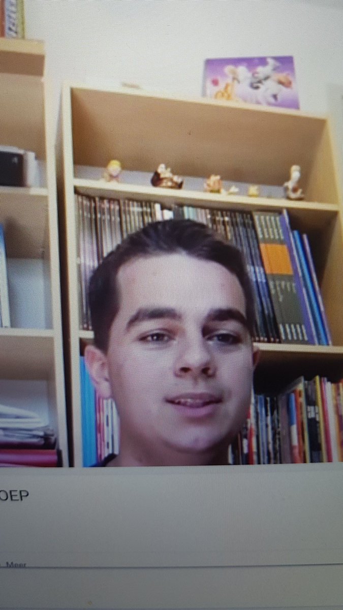 MatteoHumorBuzz's tweet photo. #joep #comicyoutube @Azer_Ignace https://t.co/N2UtWlu6WN