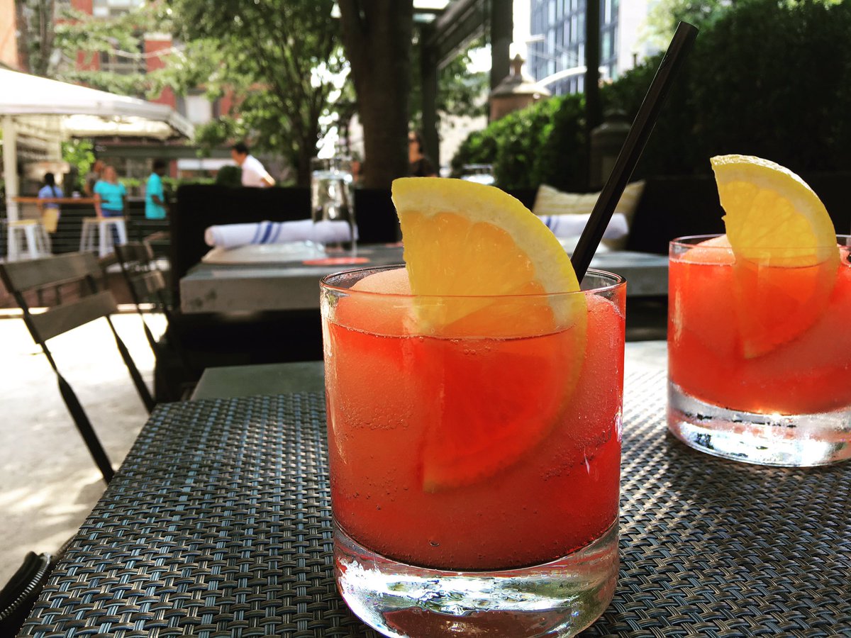Geturgrapeon's tweet photo. @altalineanyc @joecampanale Thanks for the hospitality and frozen Negronis in-between the Summer storms ! https://t.co/ZsPhaS9hVF