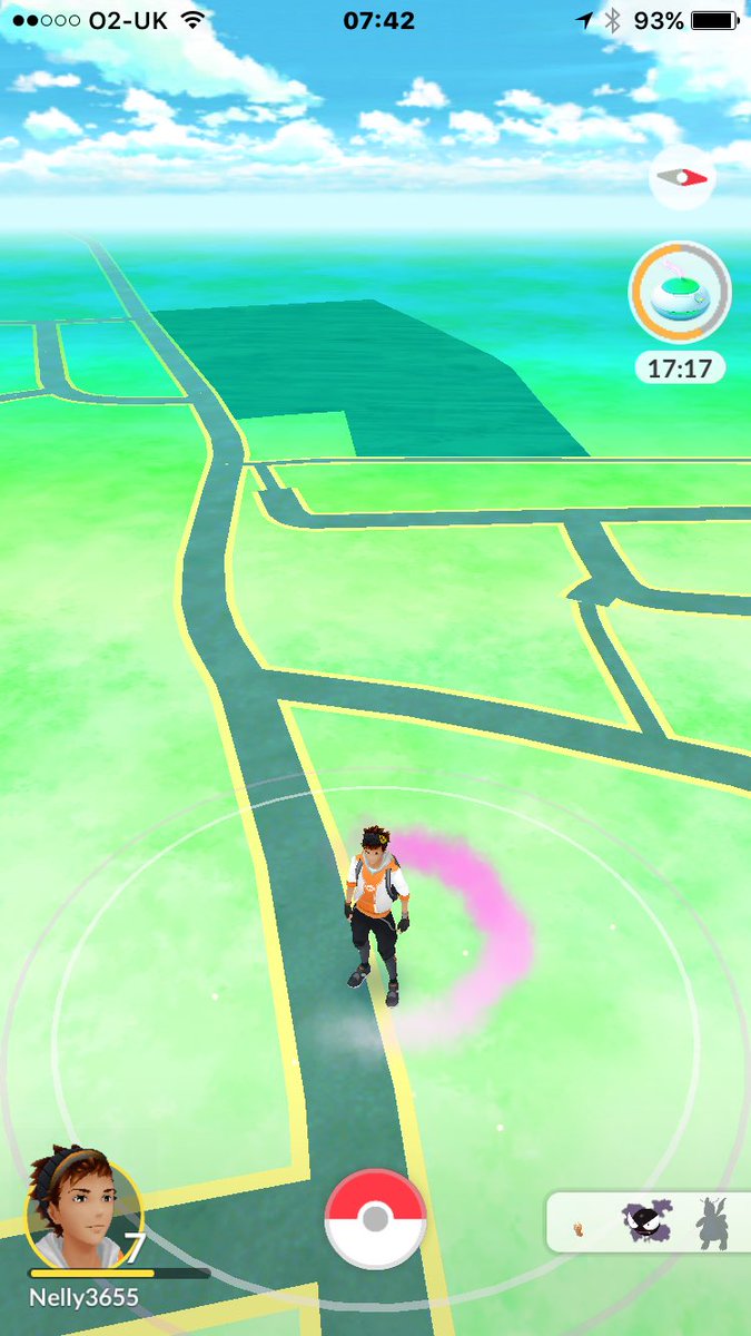 Nelly_3655's tweet photo. @OMGitsAliA when you chilling. At level 7 and a dragon it's appears on your nearest Pokemon list #couldntfindit https://t.co/NeF5lojnwW