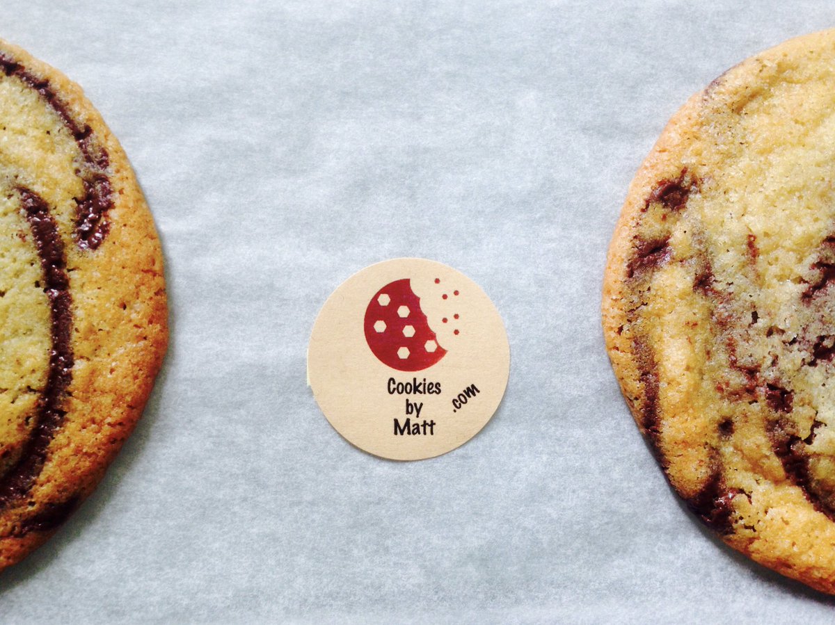 CookiesByMatt's tweet photo. Les MAXI cookies sont tous sur https://t.co/xaH524Sk7Q 🍪🍪🍪 #MoelleuxEtFondants #FraisDuJour #LivraisonGratuite https://t.co/WVvo2YRnGJ