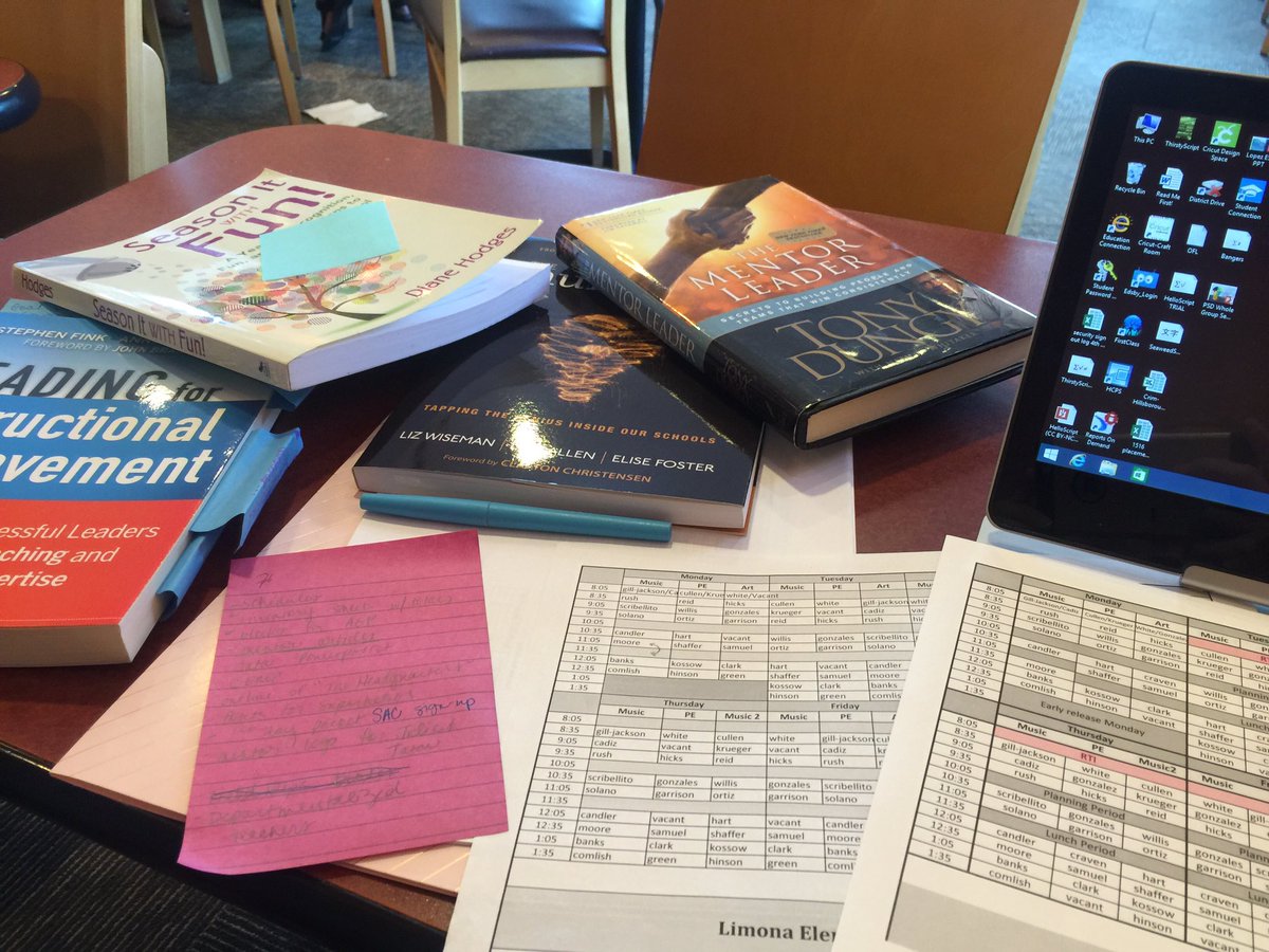 CynthiaFCrim's tweet photo. Planning for an awesome year for a BUNCH of awesome people (both big and small) 😍 #HCPSb2s #LimonaROCKS https://t.co/hn9GQ3BGhP