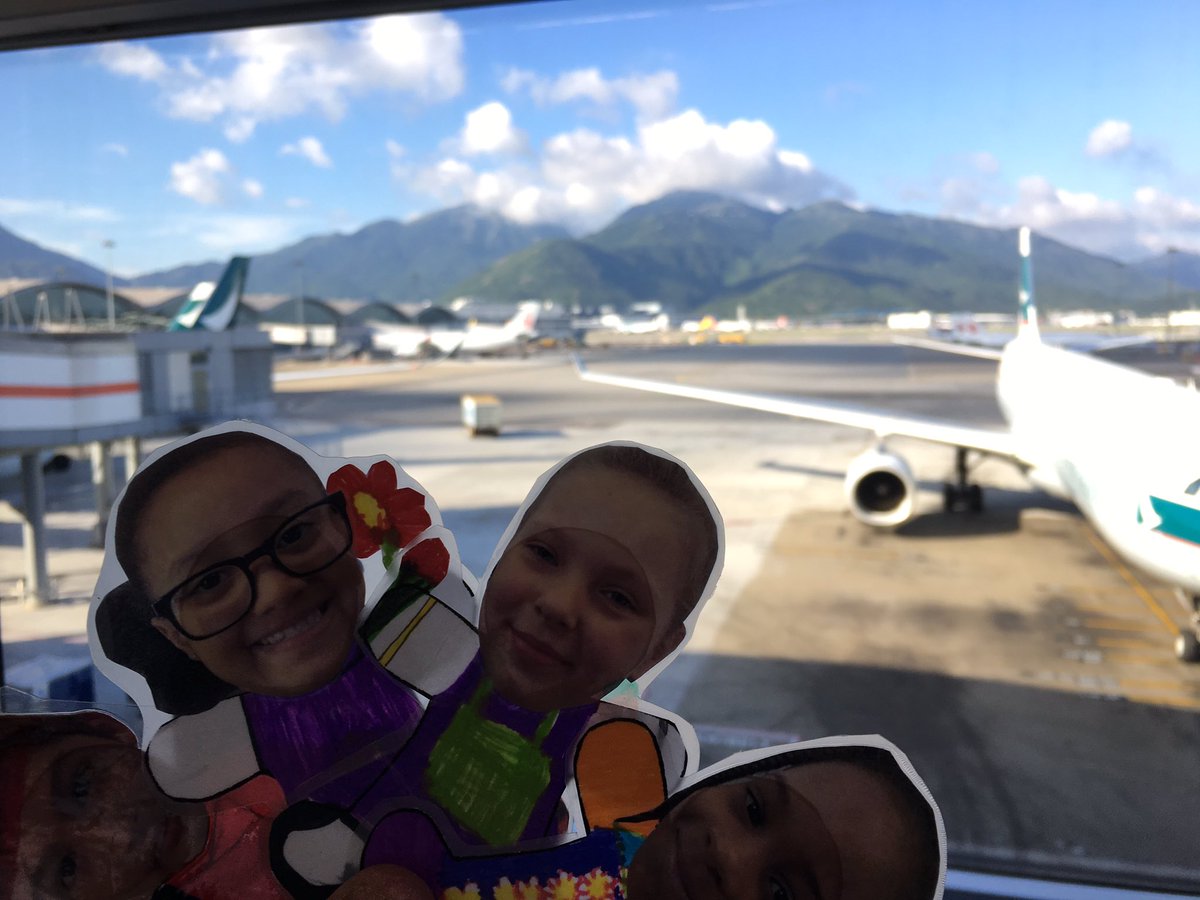 MissKyrk's tweet photo. Travel buddies are go! @school21_uk #einsteinclass #holidayproject #australia https://t.co/yGnYlBE5NH