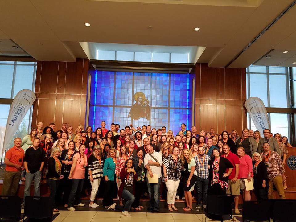 dilemmamike's tweet photo. Presenters, attendees and @LaunchOut_ team! #LoSTL https://t.co/qYoPoH44BX