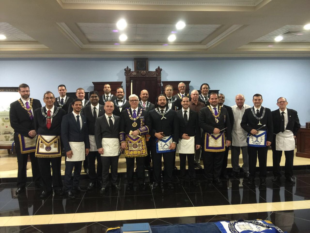 PanCanalMasons's tweet photo. Great 3rd degree by Ancon Lodge https://t.co/1LDFc5KO6r