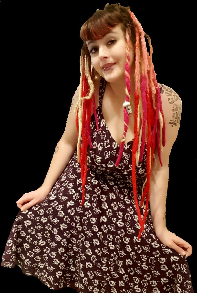 GinaVonGore's tweet photo. Such a cute dress c= π π π₯ π½ π¨ π· π π #420babe #dreadhead #hippy #wine π₯ #hellodahmer https://t.co/TfU4C99pQI