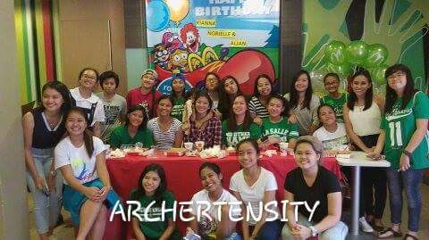 Archertensity's tweet photo. Happy birthday bebegurl @KiannaDy Lovelots! Have a blast 🎉🎉 Godbless! 💕💕 https://t.co/lPrSzil1HG
