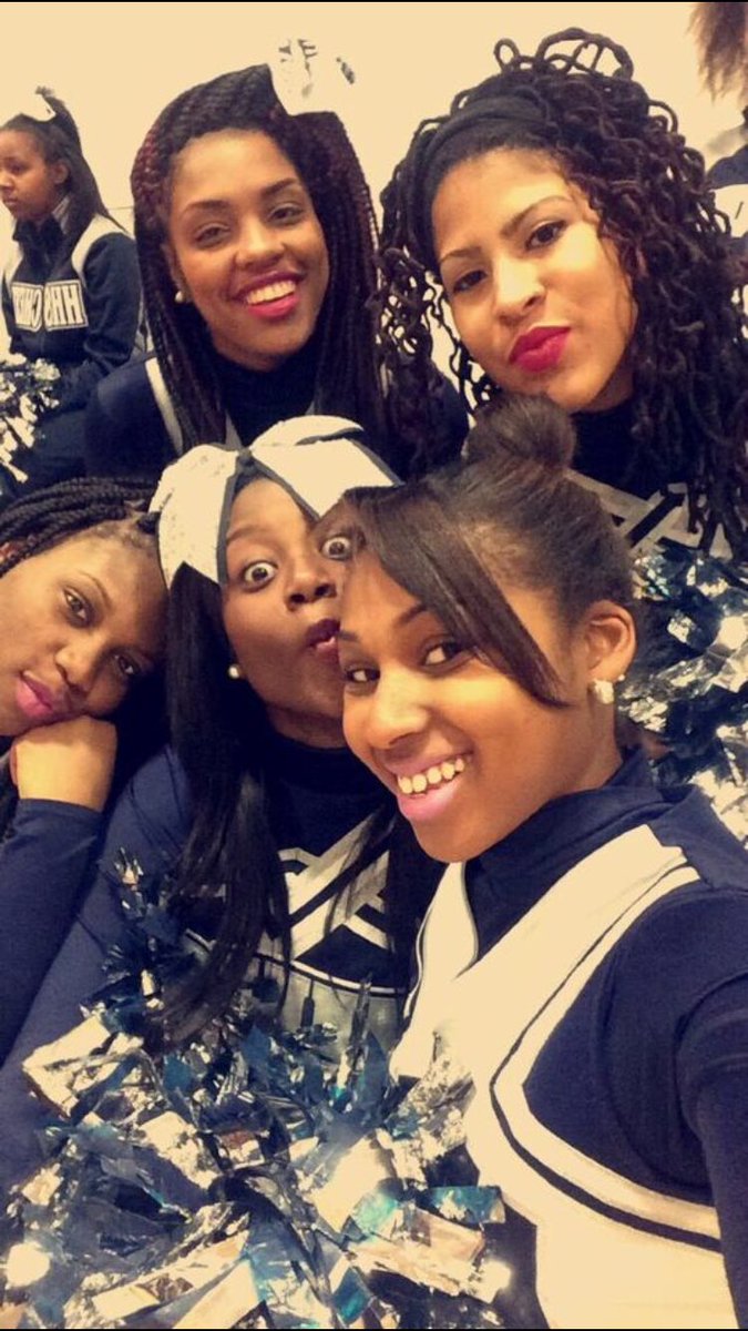Tinkaa_BeautyXo's tweet photo. Happy Birthday @__Taaniaa #HBLM 🎉💕 https://t.co/2G2R8gT3O4