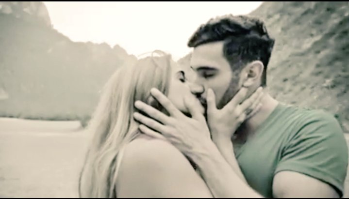 Brend1iux's tweet photo. Lo ame #Cautiverio @LosClaxons https://t.co/KaU2jm8ktv