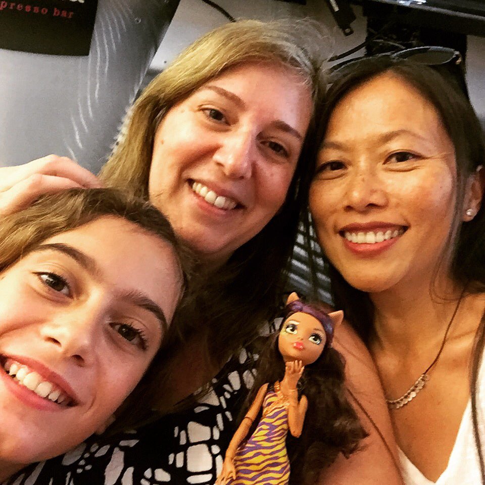 MeetMaryWong's tweet photo. #GratefulnessProject D#338 visit with friend from 30 years ago #community https://t.co/tR6mvztQzD