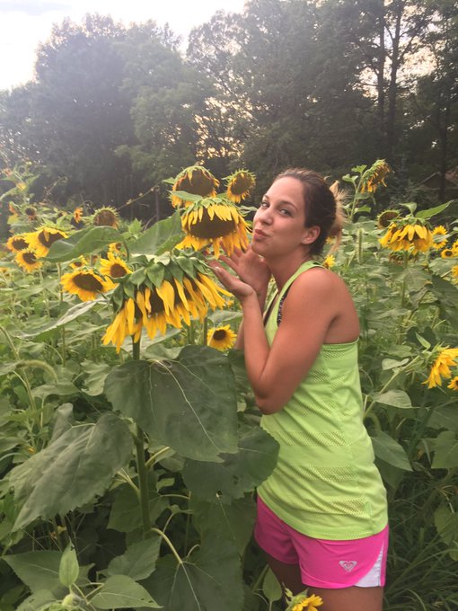 I love trips to cities &amp; partying until 5 a.m. BUT I also love being able to disappear into the #CountryLife<a href="/tag/home"class="tags"><span>#home</span></a><a href="/tag/countrylife"class="tags"><span>#countrylife</span></a>