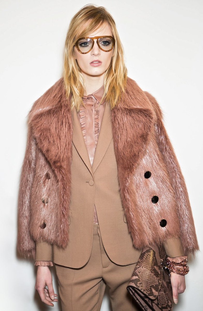 yvessaintangel's tweet photo. Pale Pink at Gucci Fall 14 https://t.co/9gktkqoIiW