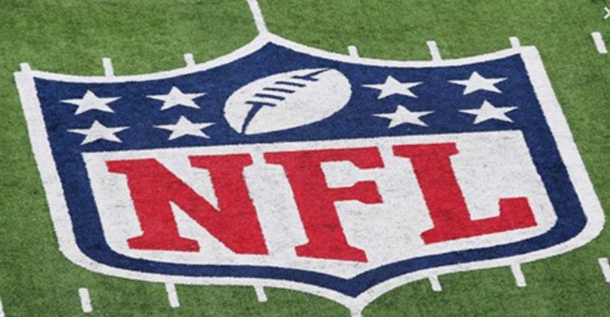 NFL teams could now face fines and loss of draft picks if they violate concussion protocol: es.pn/2ambU3i