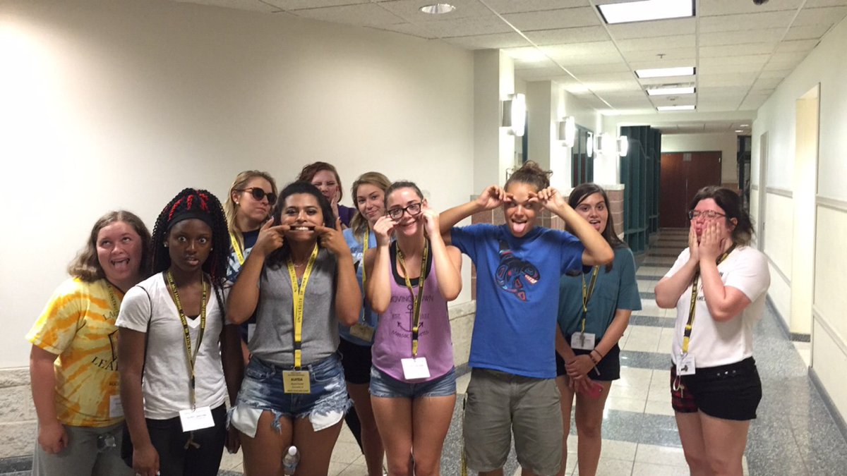 jfkyearbook20's tweet photo. @iowajournalism #isjw16 #sethiscool https://t.co/cwSRxTY9bI