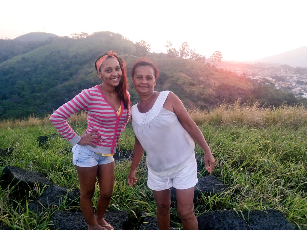 cceliateles308's tweet photo. O único amor sincero, puro, verdadeiro e que dura pra vida toda é o amor de mãe.❤ https://t.co/1h4HEK7dxx