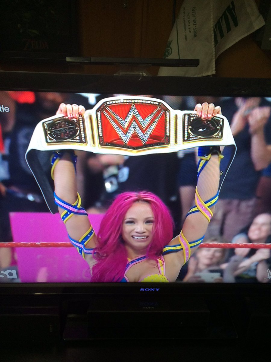 TheJackWaynick's tweet photo. Sasha Banks is the new WWE Women's Champion!!!! #raw #womenstitle #sashasection https://t.co/fDAm0NvV2e