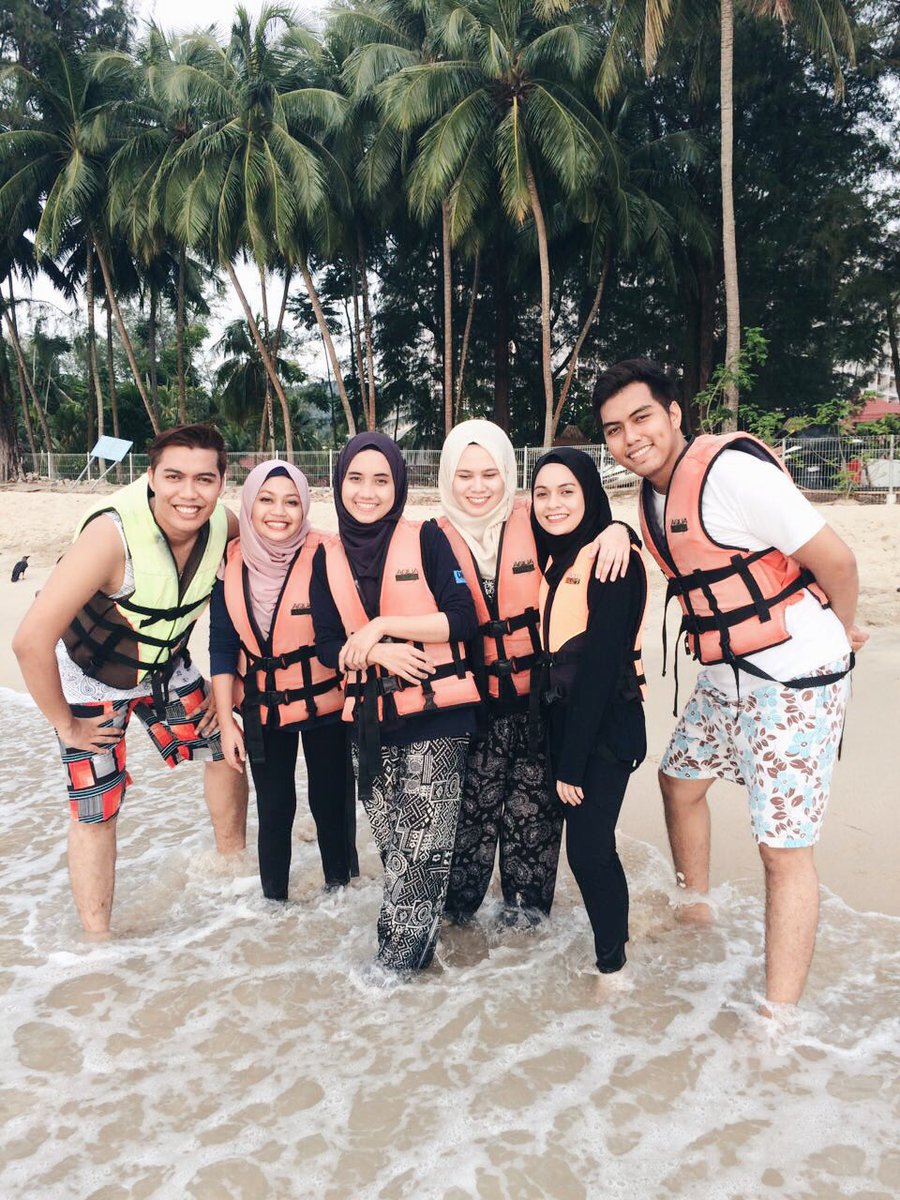 rahimkimorley's tweet photo. My best companion trip #Graduationtrip #RayaTrip #SemBreaktrip #TripVoguesh https://t.co/nnXlRyjKWR