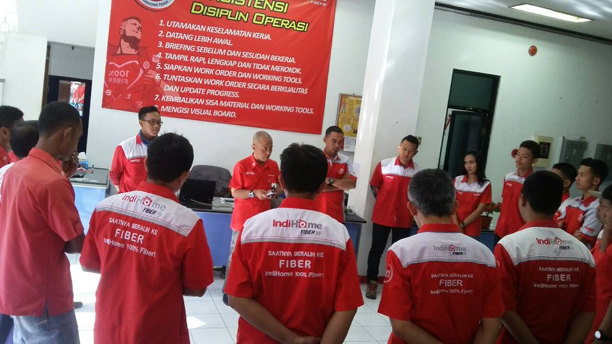 tawantopuguh's tweet photo. @Parwi66 @_Funtastic5_ #TelkomFuntastic5 #KDTREG5 #3Prima *Lingkaran sharing pagi TA&amp;PA OM Datel Tulungagung* https://t.co/jx9iwUmmau