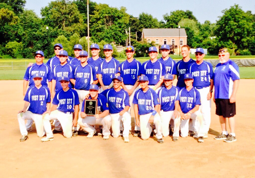 Z_HUStler_4's tweet image. Happy Birthday to my future roomie @boonyack 🎉 The 4-5 punch was lit this summer. Can't wait for MoVal 😈⚾️ #BarsOnly