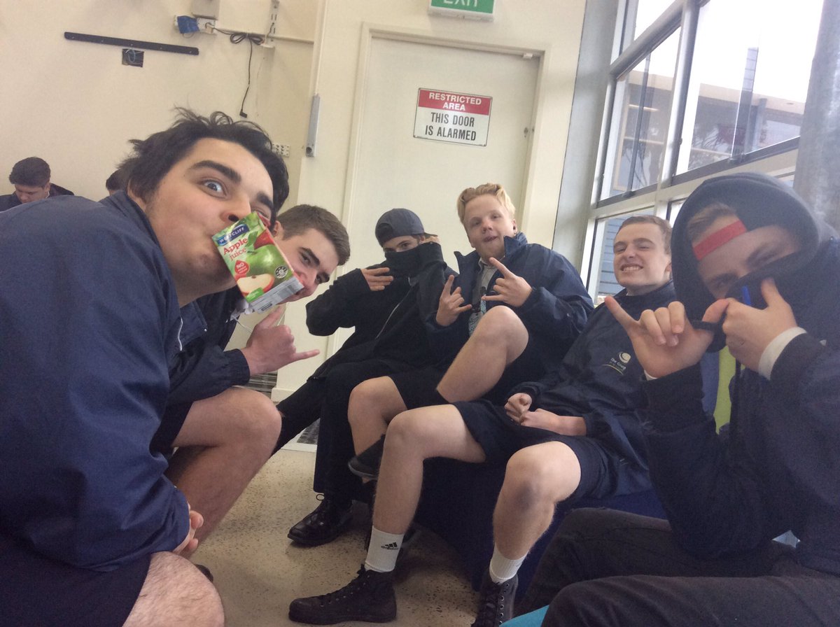 ProdanovicCodii's tweet image. Gatta love me gay fam